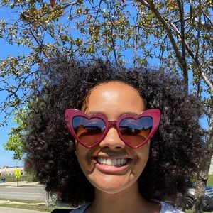 Meet your Posher, Channel